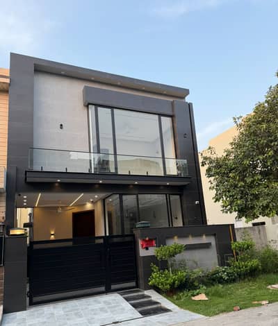 5 Marla House For Rent In DHA 9 Town Lahore | Brand New | Modern Design