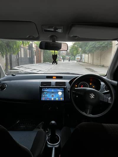 Suzuki Swift 2017 DLX