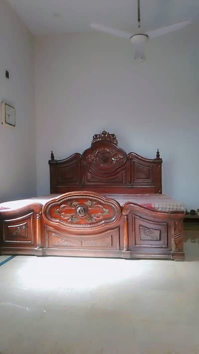bed+ divider+dressing