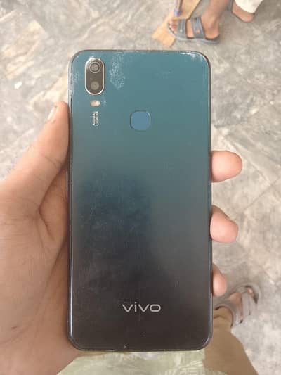Vivo Y11