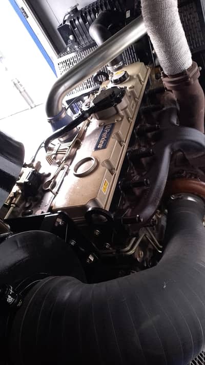 PERKINS GENERATOR 200 KVA