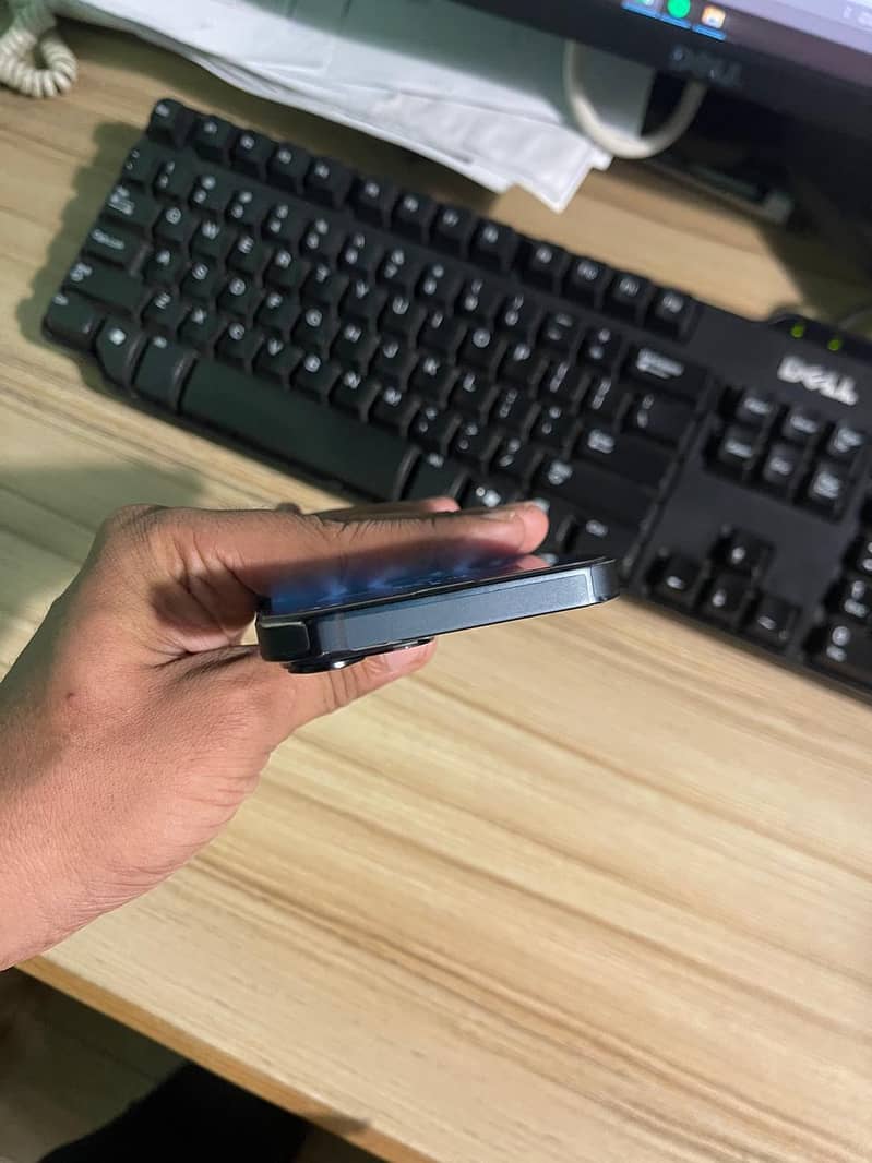 Apple iPhone 14 2