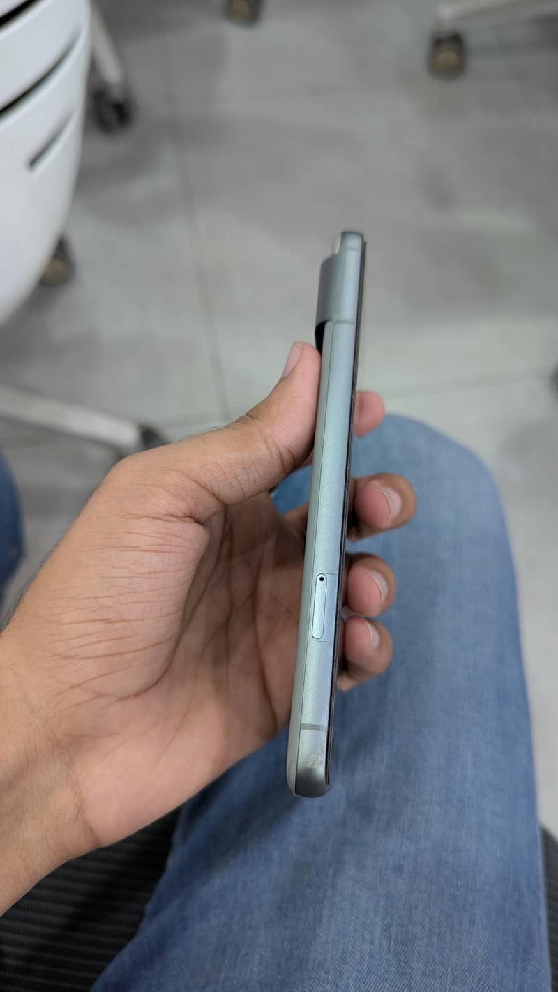 Google Pixel 8 1