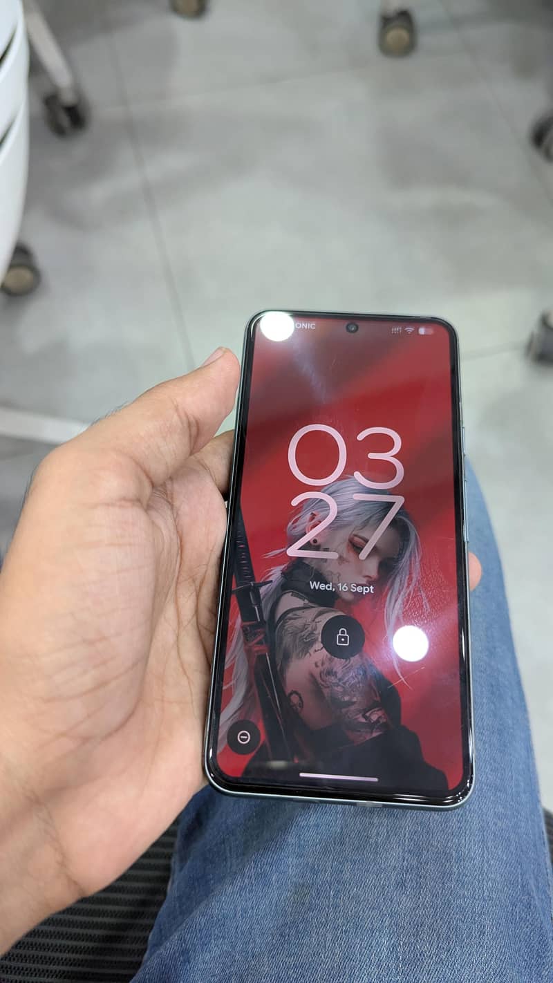 Google Pixel 8 3
