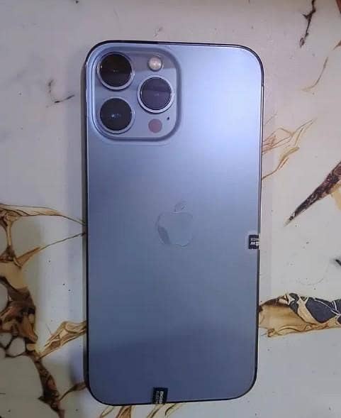 Apple iPhone 13 Pro Max 0