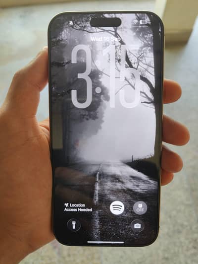Apple iPhone 16 Pro Max