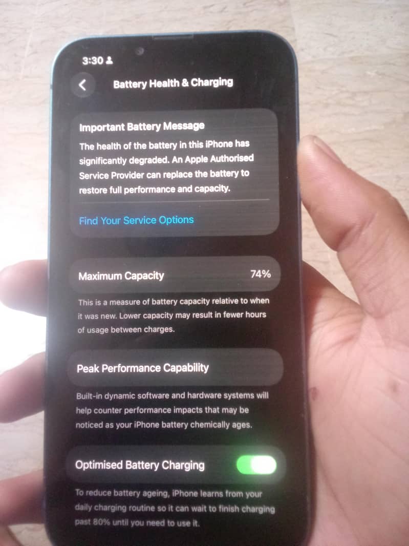 Apple iPhone 13 4