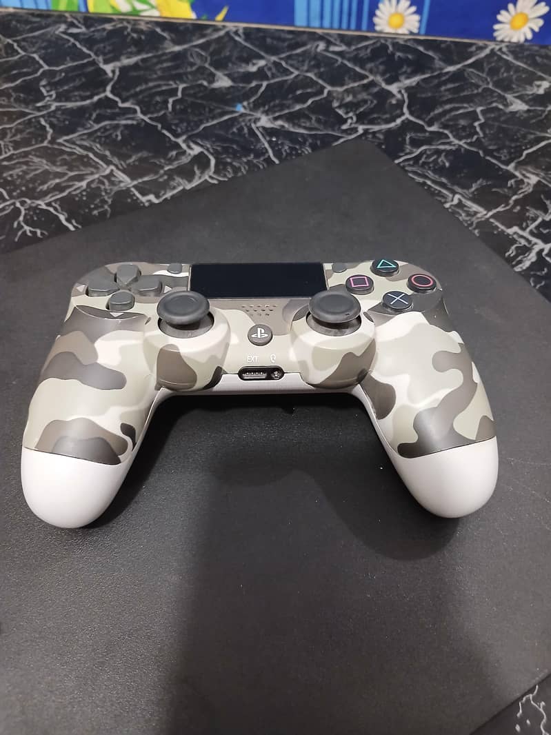 ps4 slim 2
