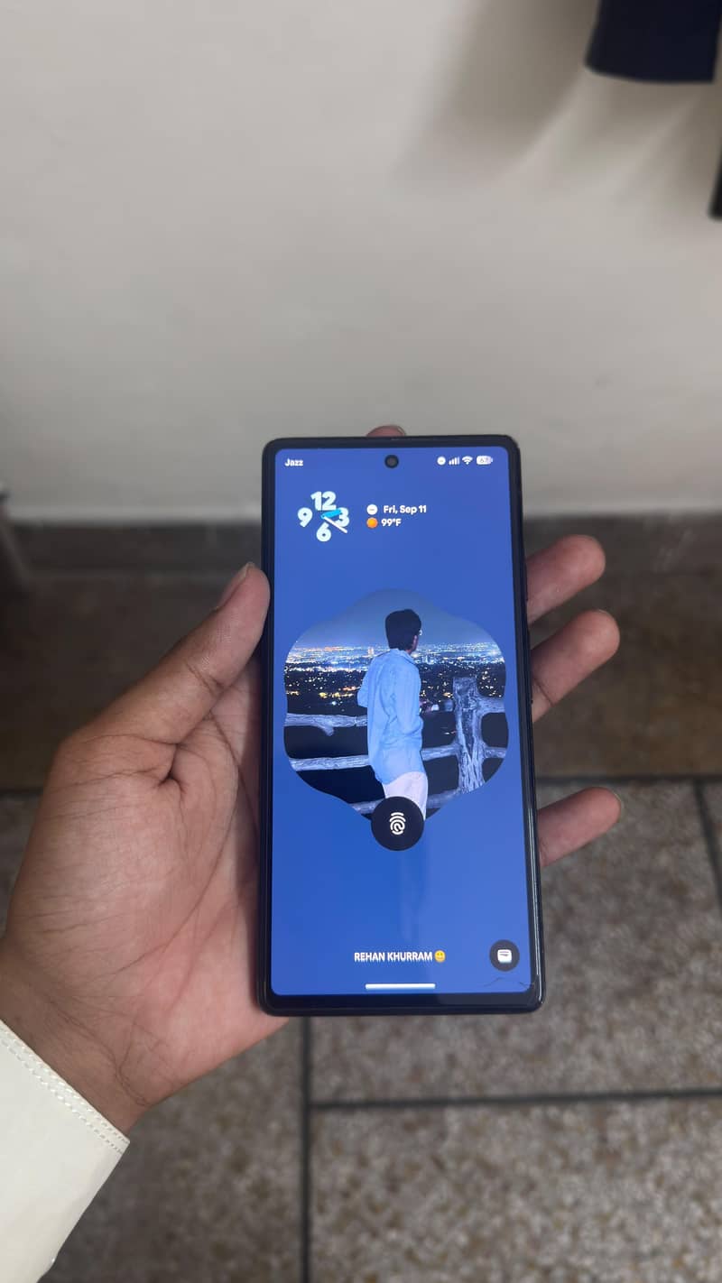 Google Pixel 6a 1