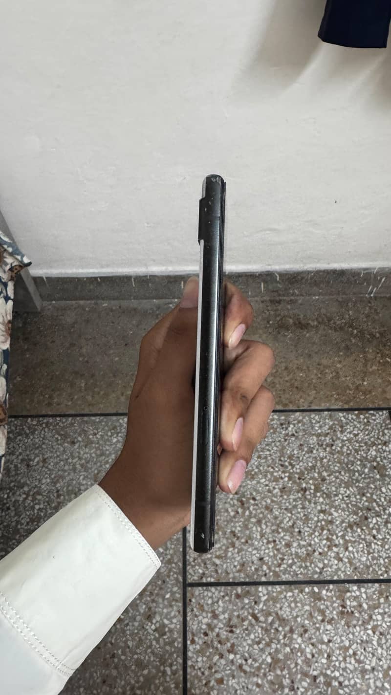 Google Pixel 6a 4