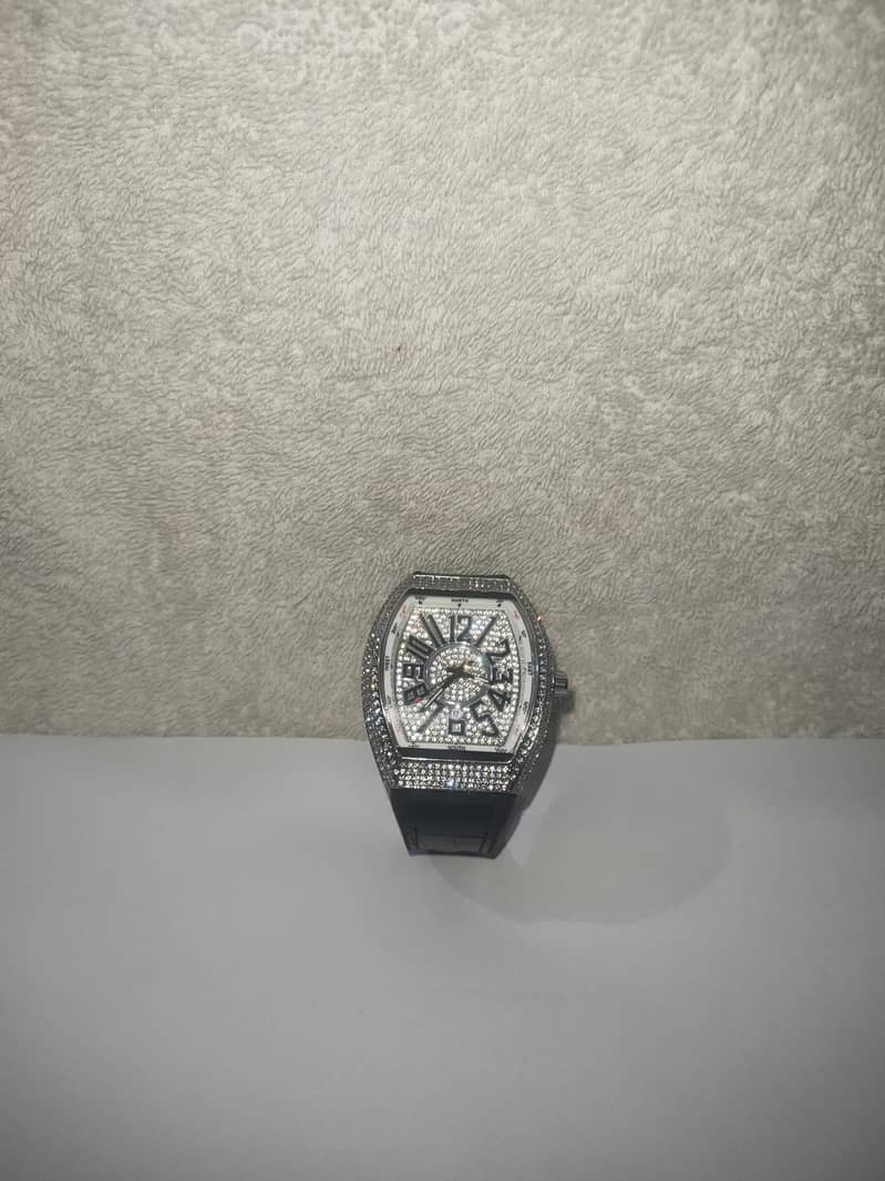 branded watch 0