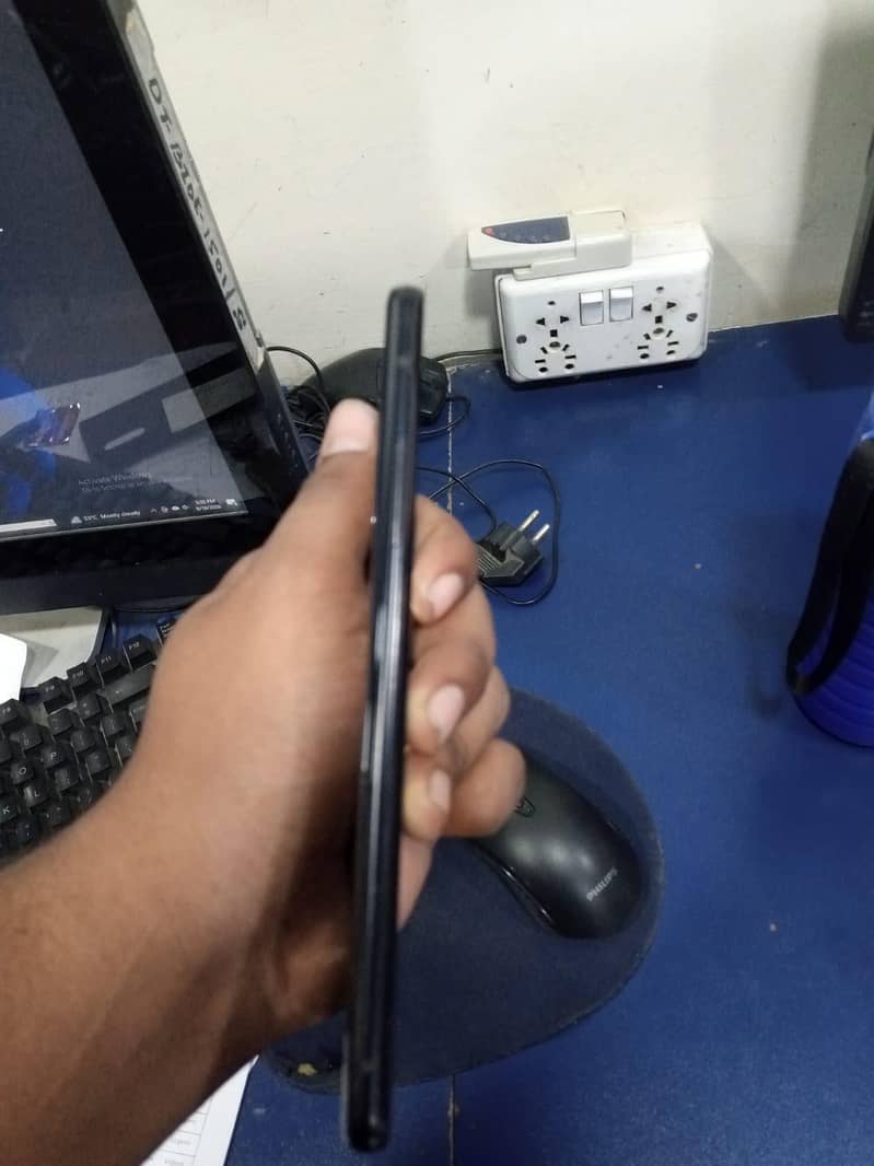 One Plus 8T 1