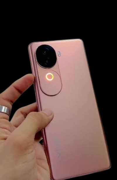 Vivo V40e