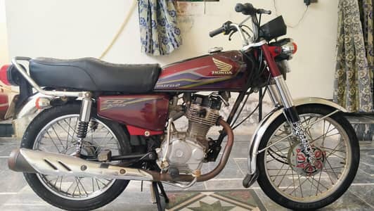 Honda CG 125cc 2017 Total Geniune | Lush Condition