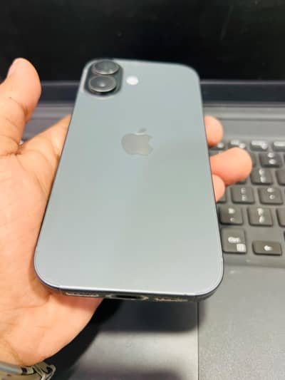 Apple iPhone 17