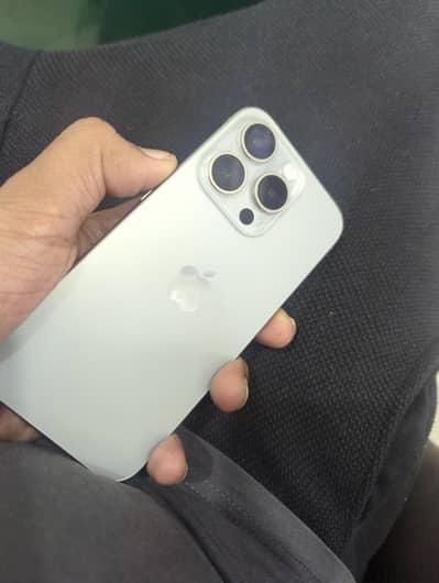 Apple iPhone 15 Pro