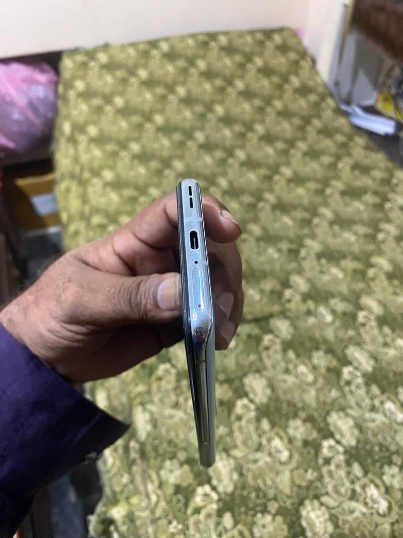 One Plus 8T 1