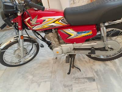 125 2025 model all okay bike all Punjab number