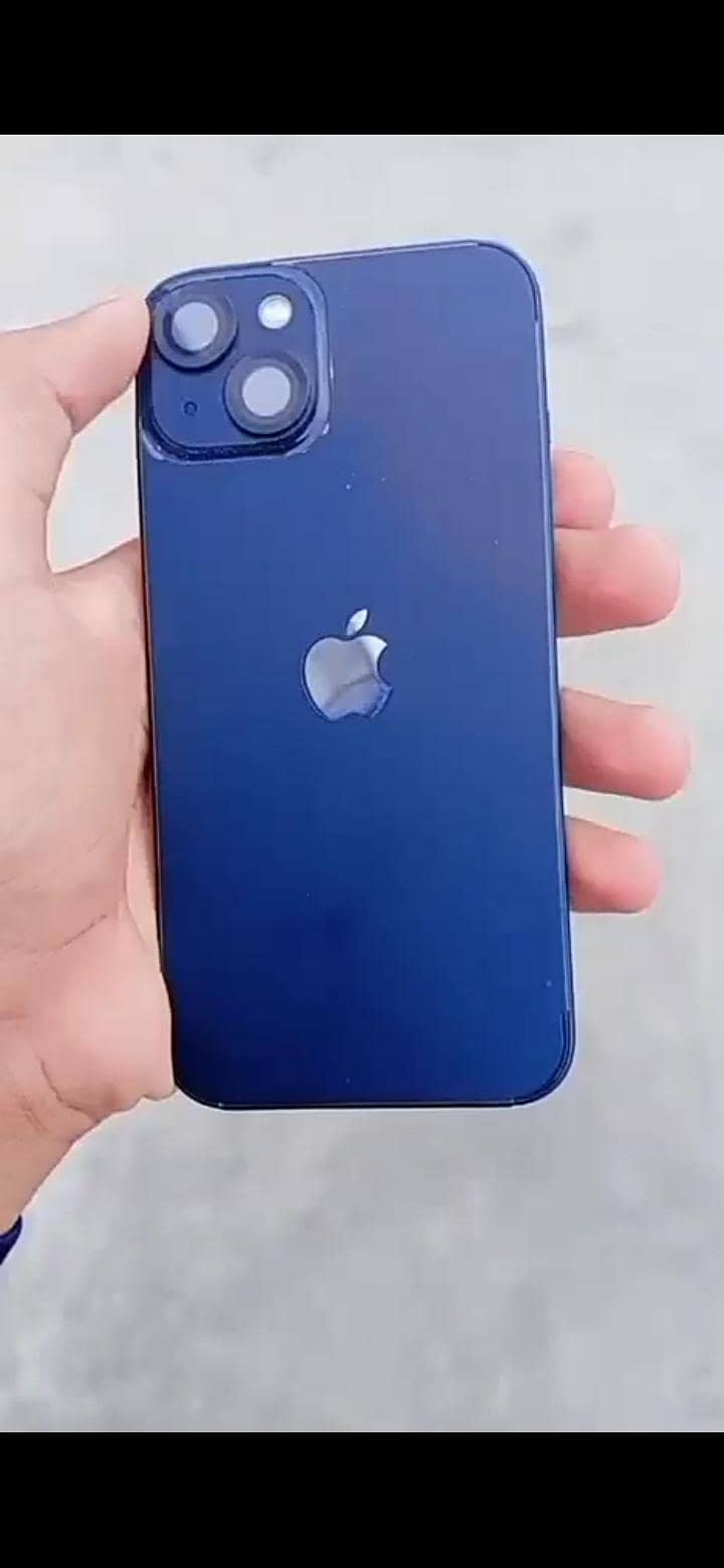 Apple iPhone 13 0