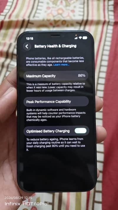 Apple iPhone 12