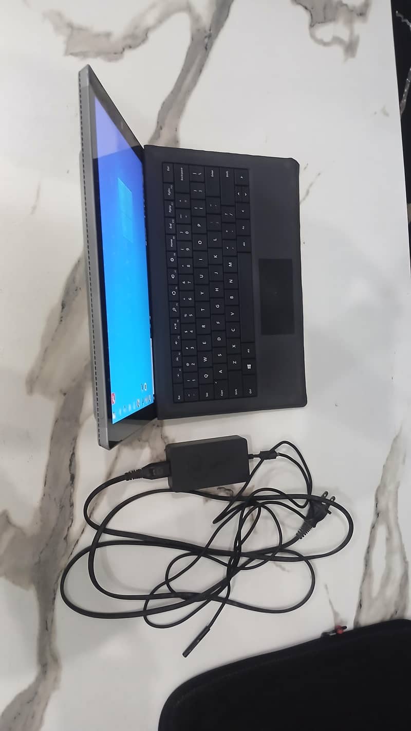 Microsoft Laptop 3