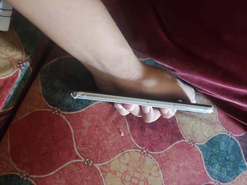 Apple iPhone XS Max 2