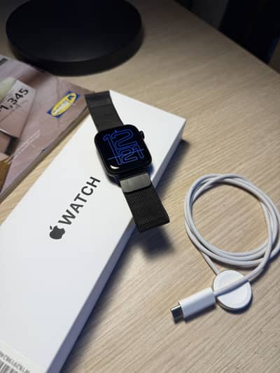 Apple Watch SE 3 - 44 mm - Brand New with Box - Only 2 times used