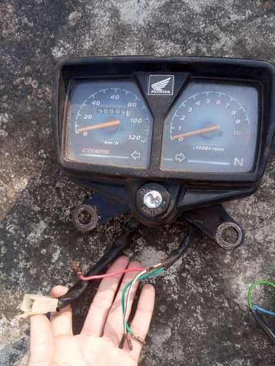 HONDA 125 GENUINE MATER AND INFICATOR