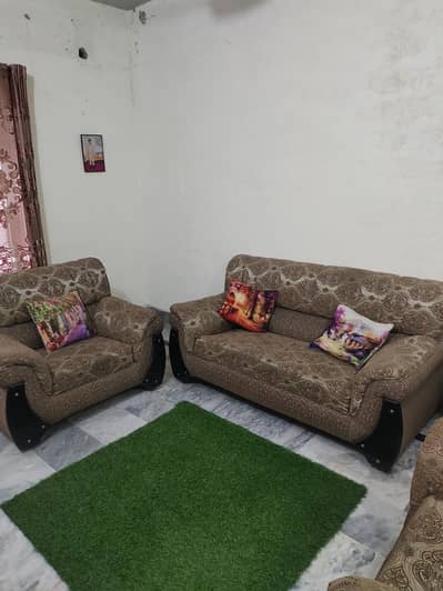 4 Seater Sofa and Dewaan For Sale