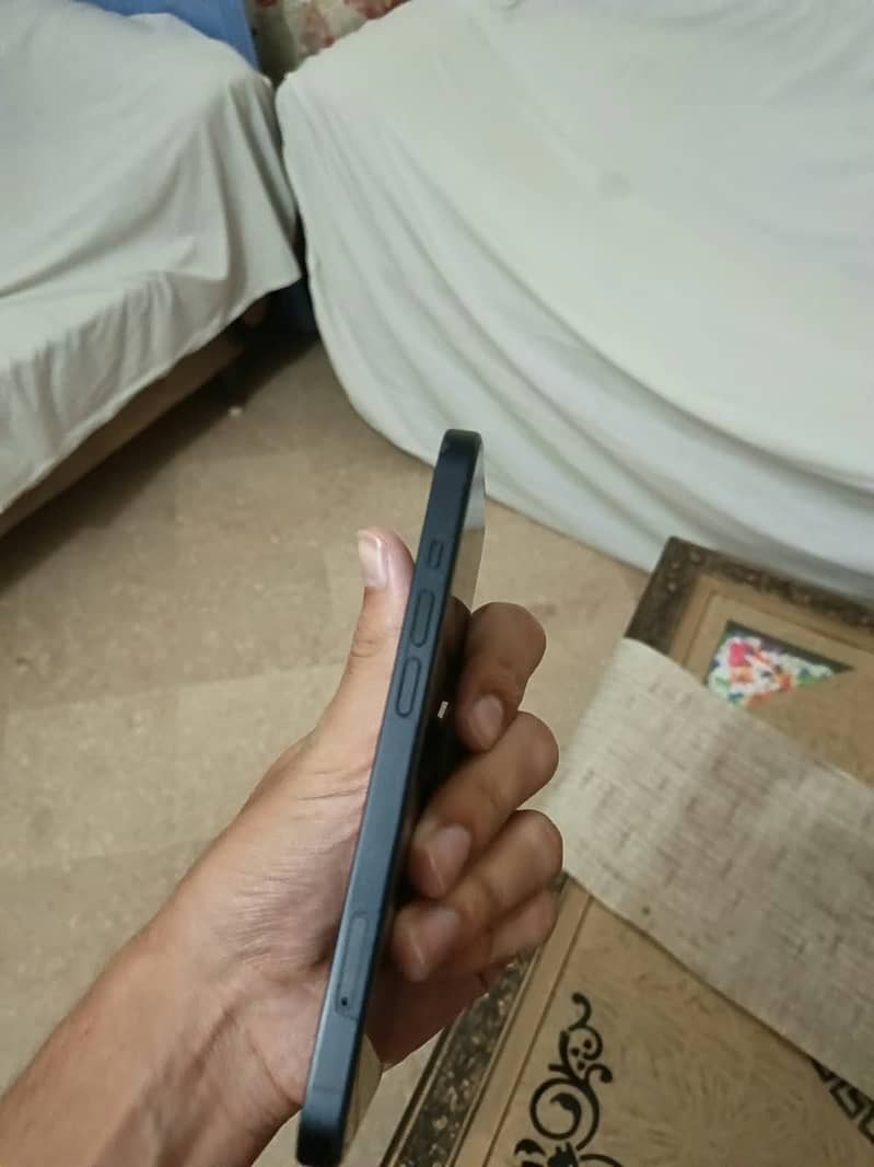 Iphone 13 jv 1