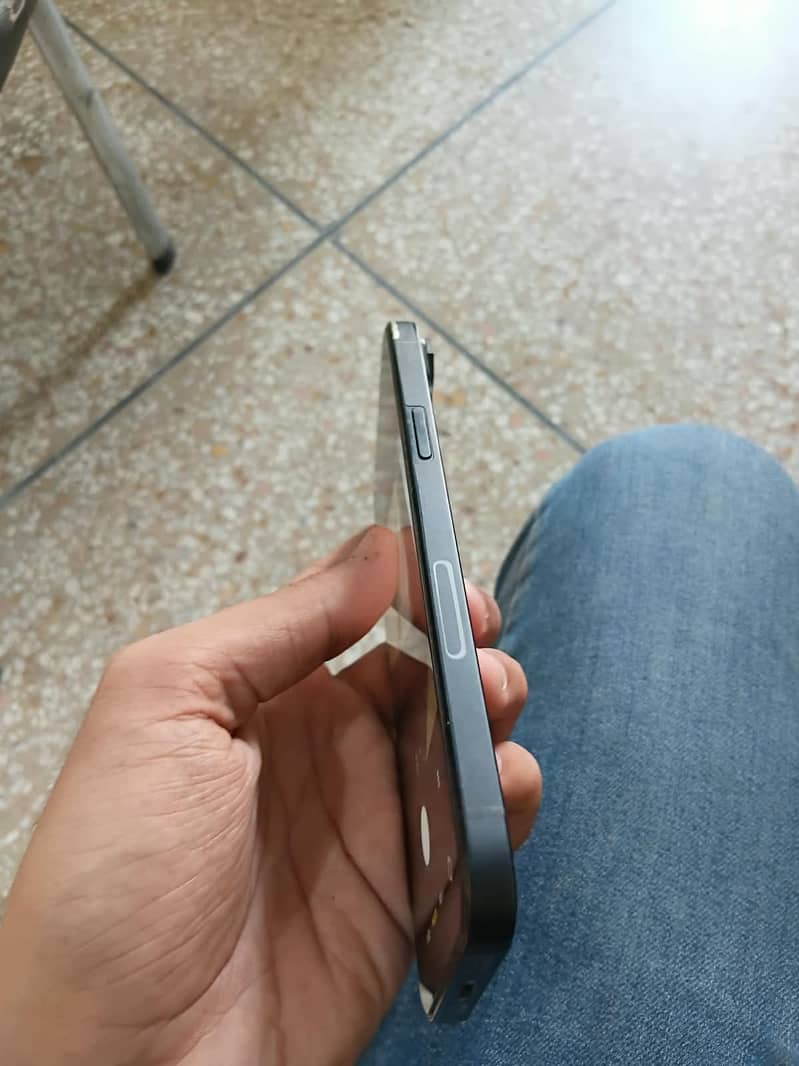 Apple iPhone 14 Plus JV 6