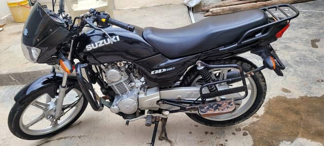 Suzuki GS 110s