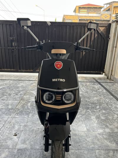 Metro M6 Empower