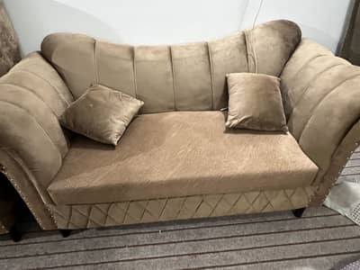 7 seater sofa with new condition