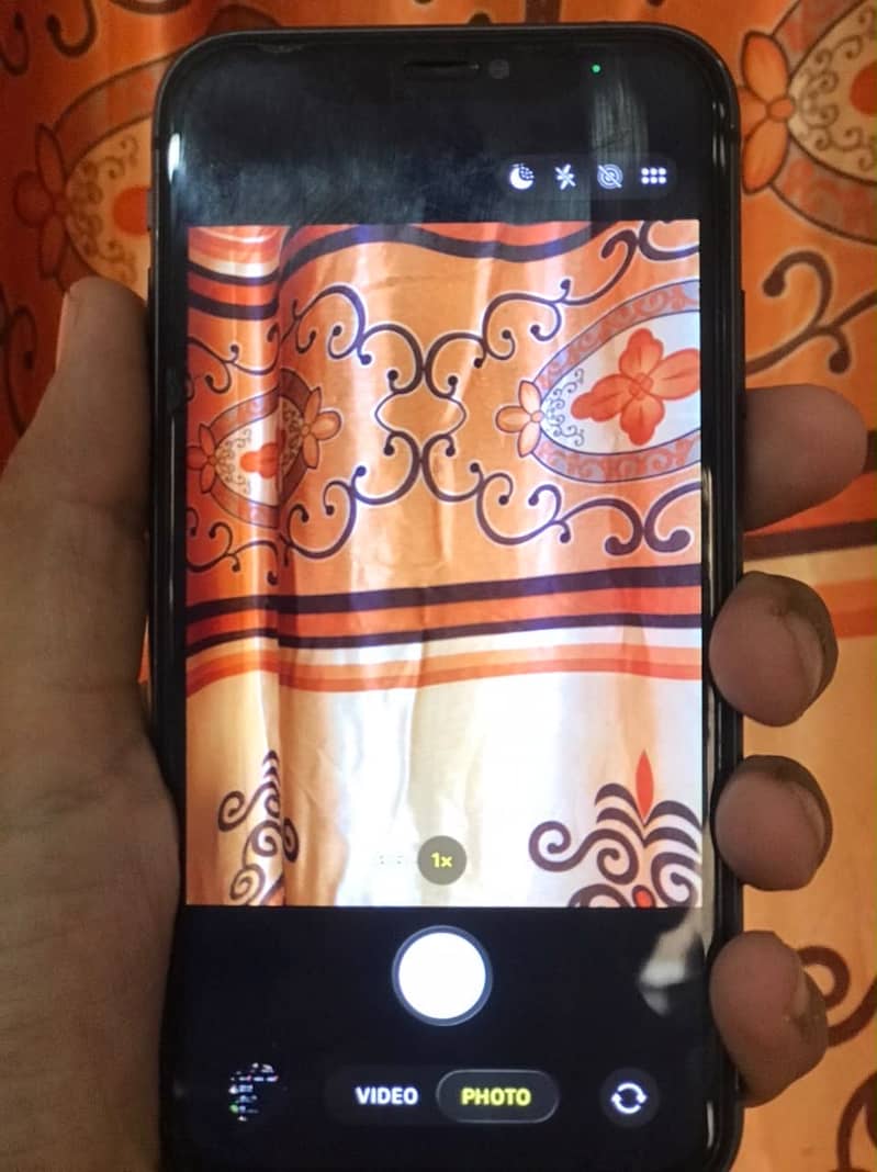 Apple iPhone 11 8