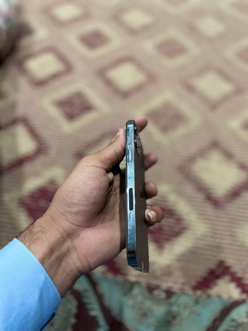 Apple iPhone 12 Pro 5