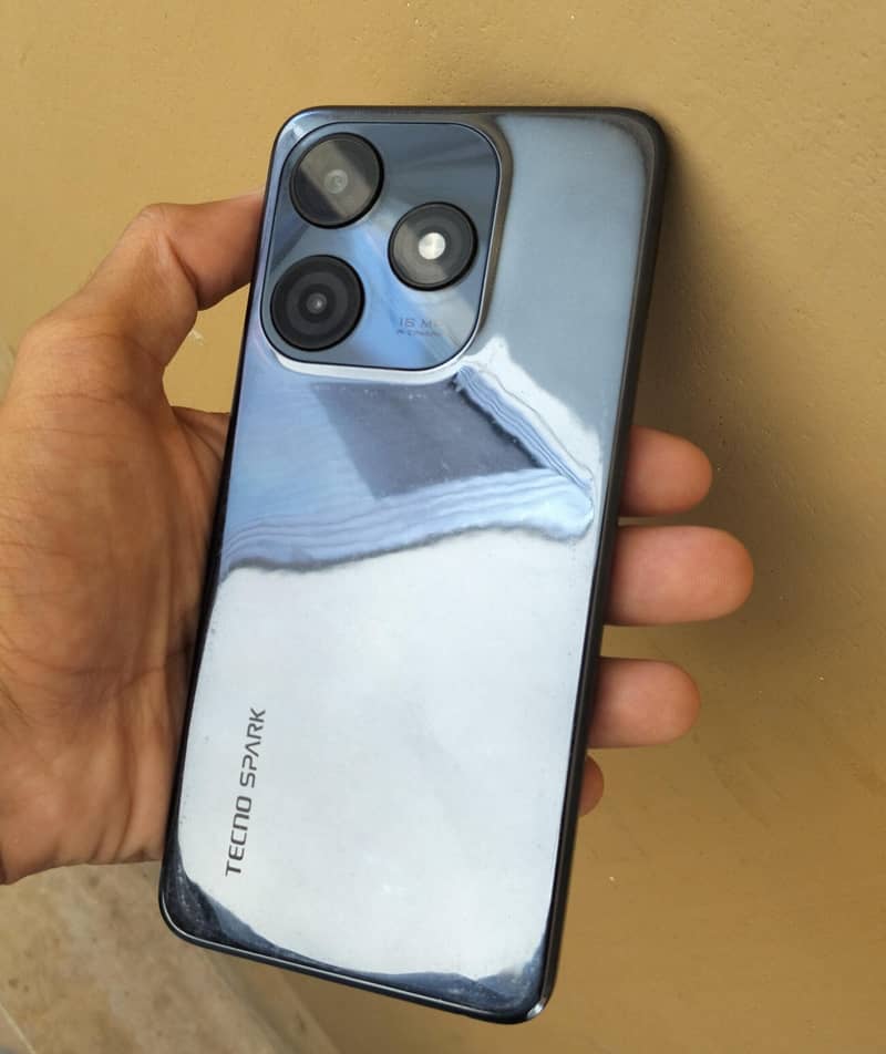 Tecno spark 10c 1