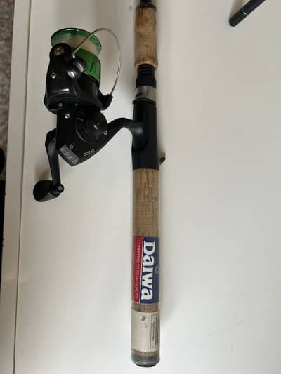 Genuine Daiwa 6’6” Fishing Rod + DF200 Spinning Reel Combo