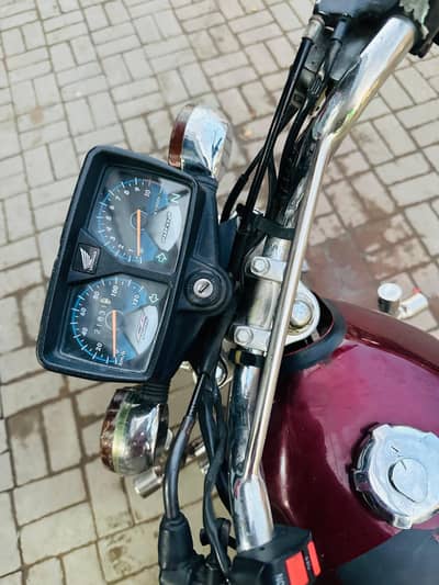 Honda 125 Self Start