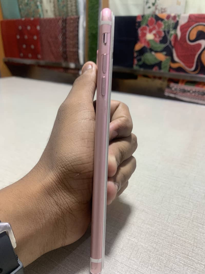Apple iPhone 7 Plus 13