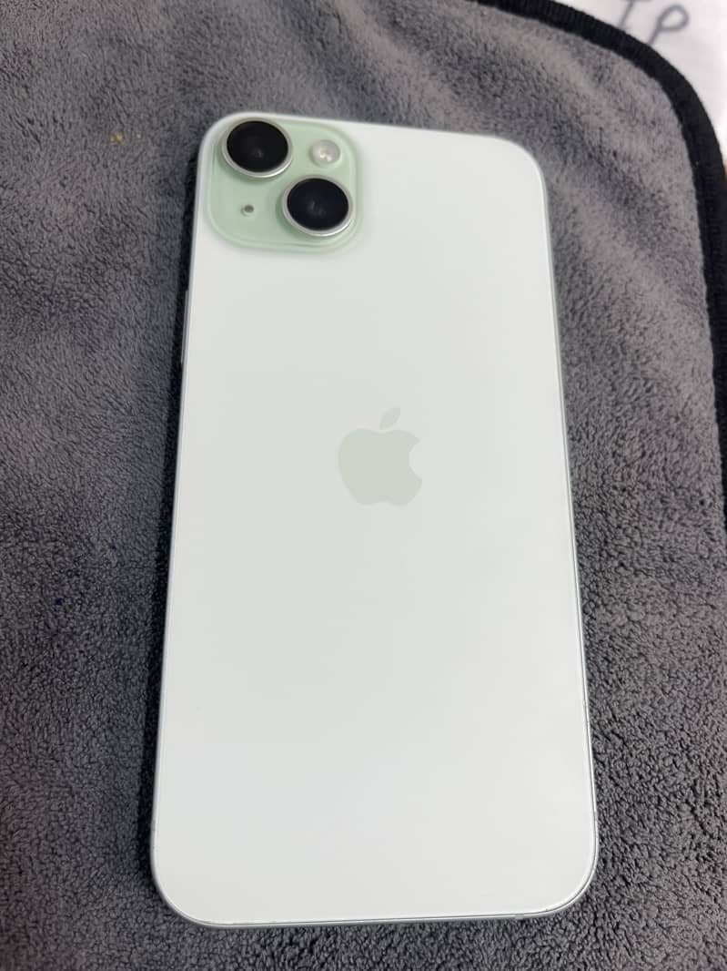 Apple iPhone 15 plus 0