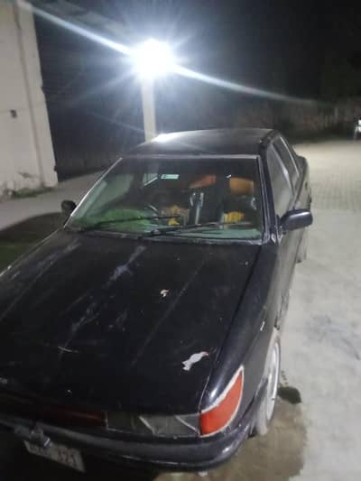 Mitsubishi Lancer 1990
