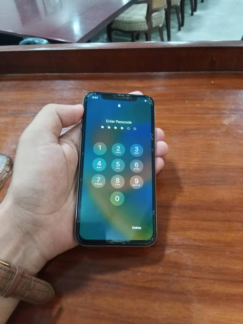 Apple iPhone X 2