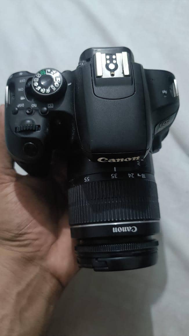 Canon 800D camera 1