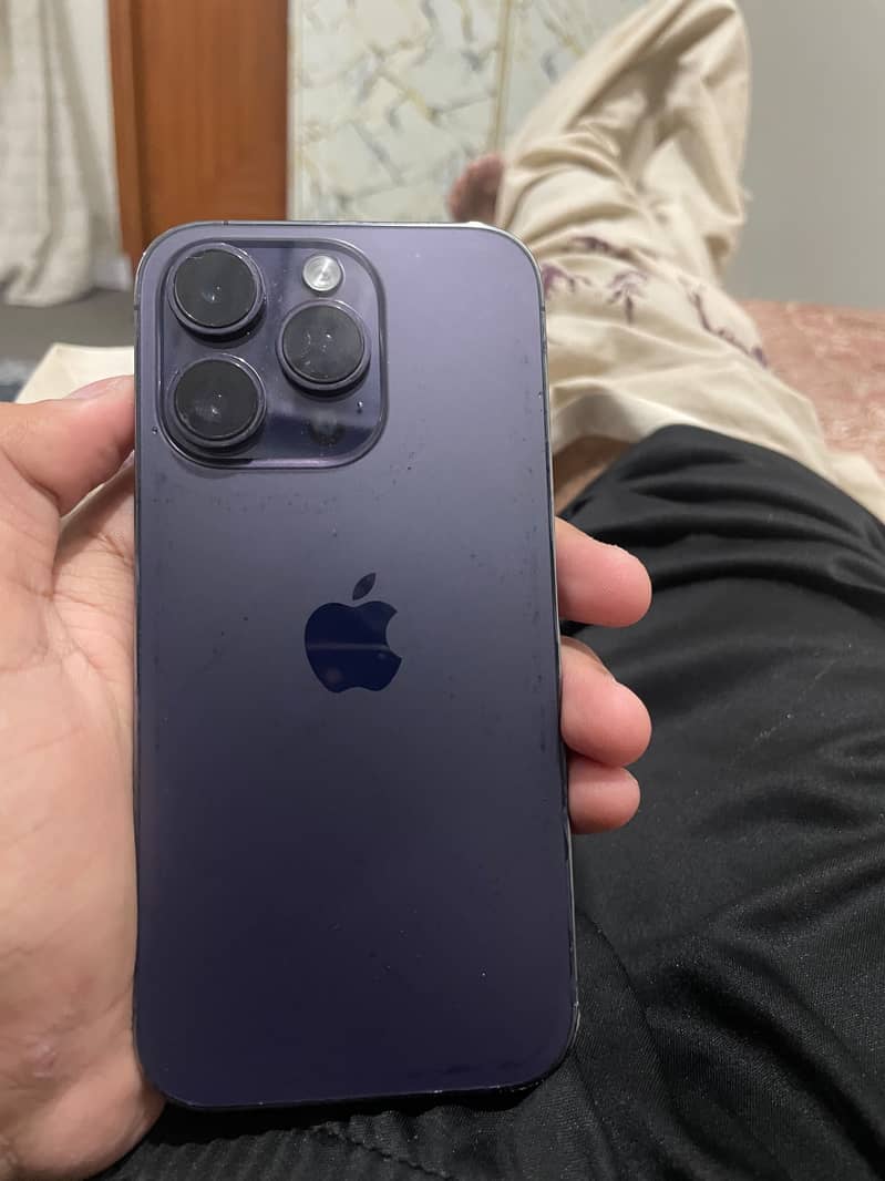 Apple iPhone 14 Pro 4