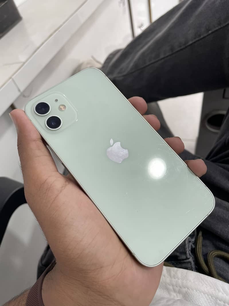 Apple iPhone 12 0