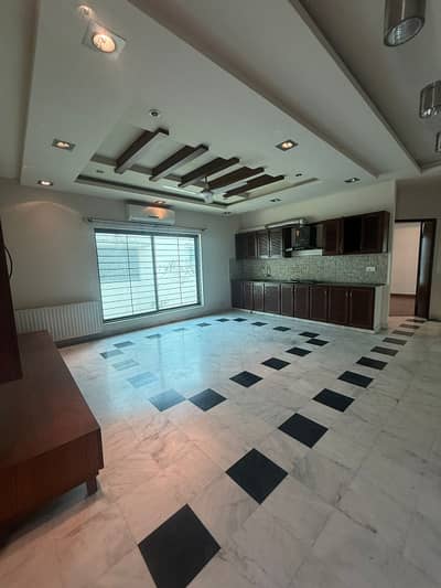 1 Kanal House For Rent In Cantt | Ideal For Family & Silent Office