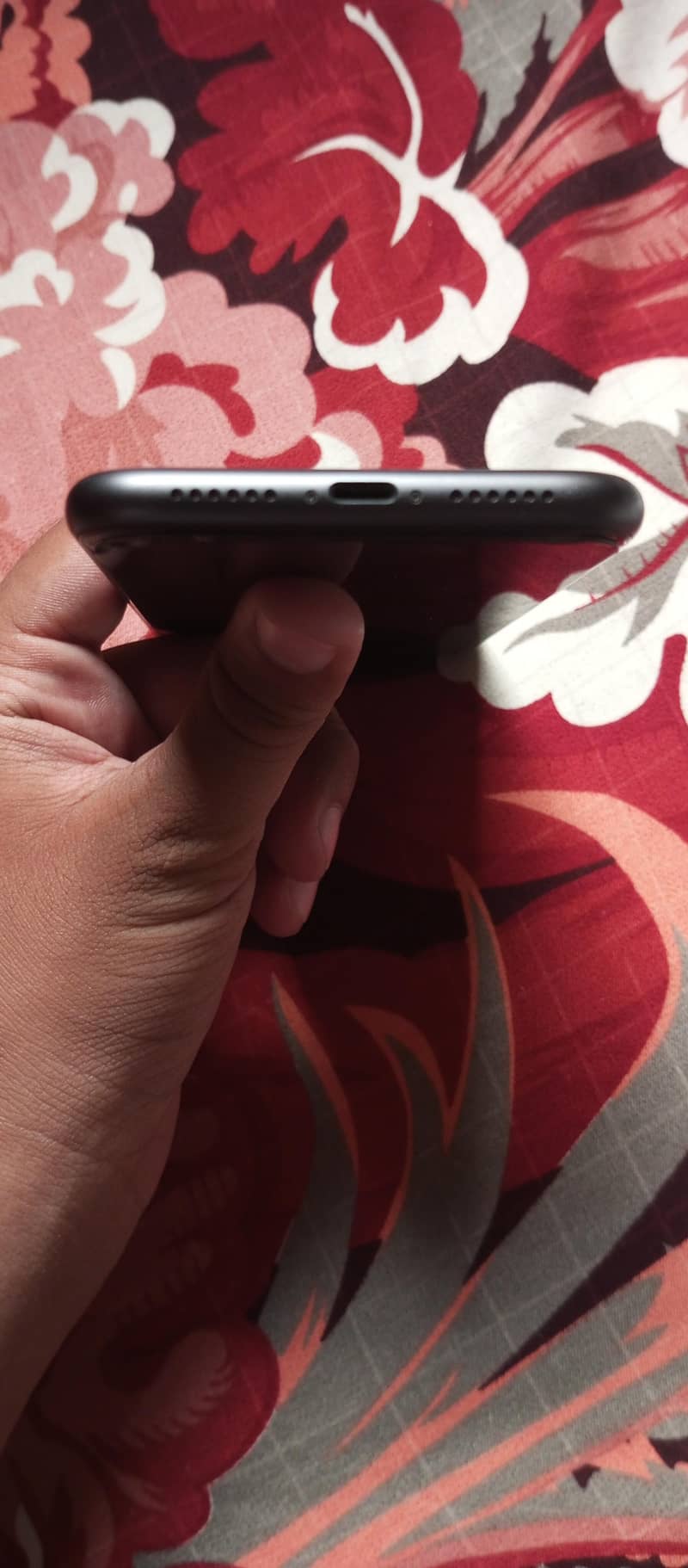 Apple iPhone 11 4