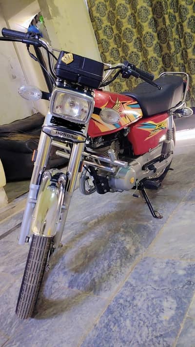 Honda urgent for sell 03256045671