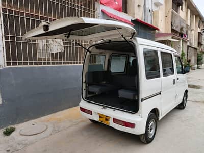 Daihatsu Hijet 2012